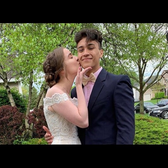 Meet your Posher, Trinity - Picture 1 of 1